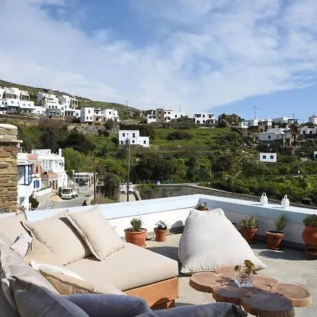 Great Tinos Villa Pano Spiti Sea View Triantaros فيلة *